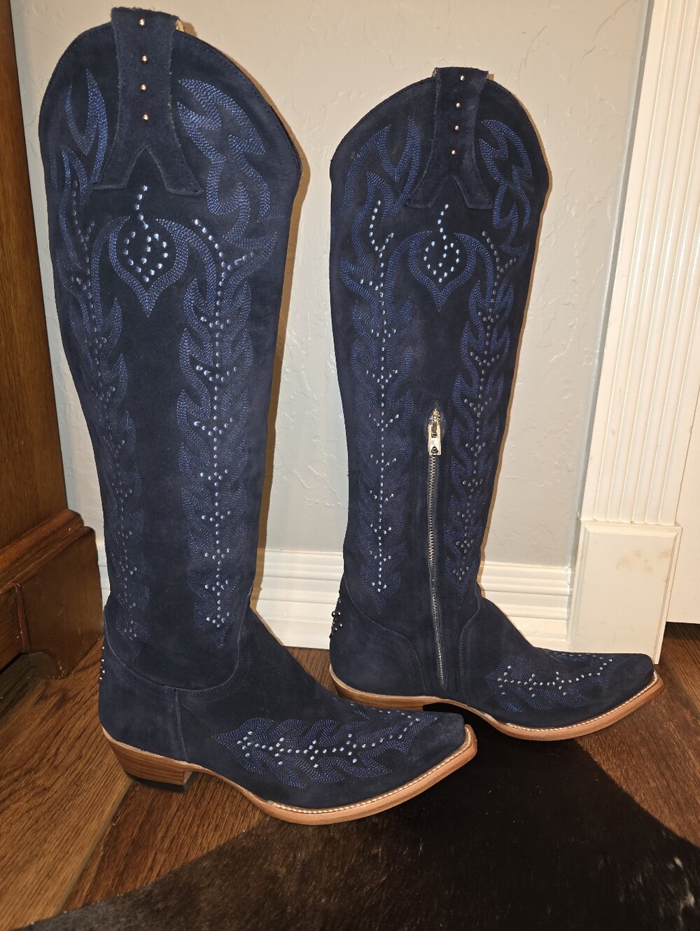 Old Gringo Blue Suede Tall Jager Boots, Women's 7.5 (Fit Like Mayra's) - Picture 3 of 16